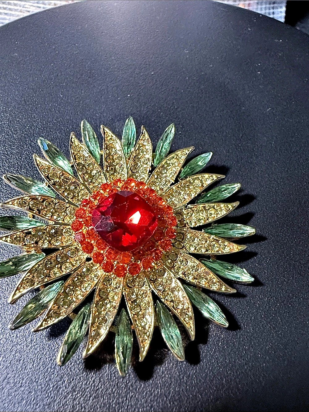 Sunburst Rhinestone Brooch in Gold & Green